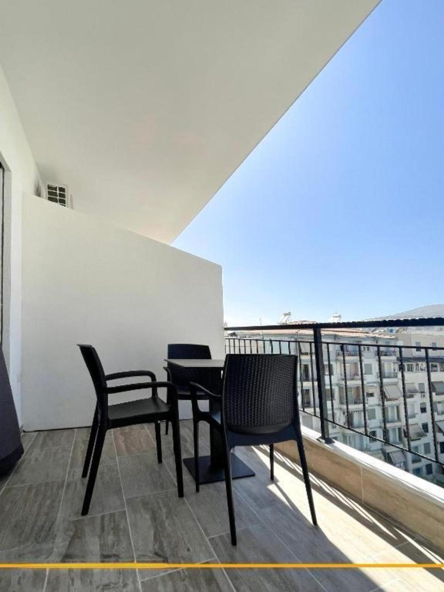 Flori Apartments Sarandë Exteriör bild